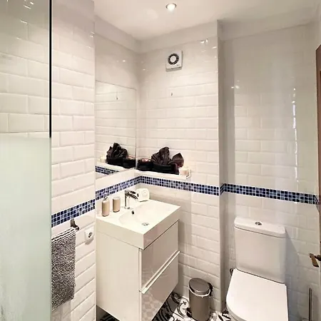 Your Sunny & Spacious Portview Valencia
