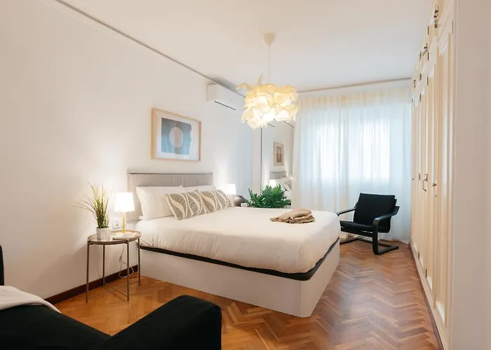 Your Sunny & Spacious Portview Валенсия