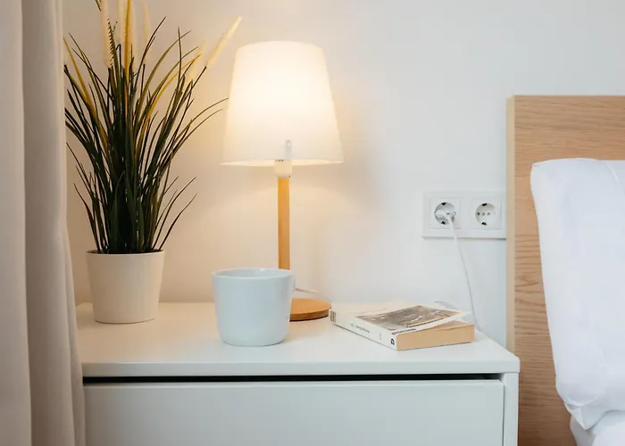Your Sunny & Spacious Portview Апартаменты Валенсия