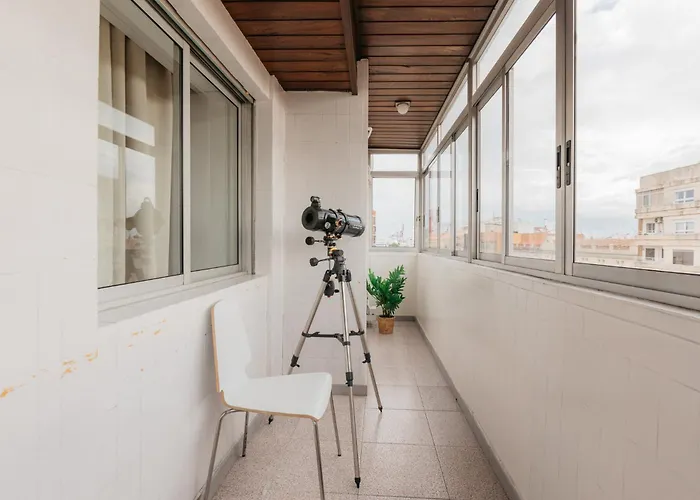 Апартаменты Your Sunny & Spacious Portview